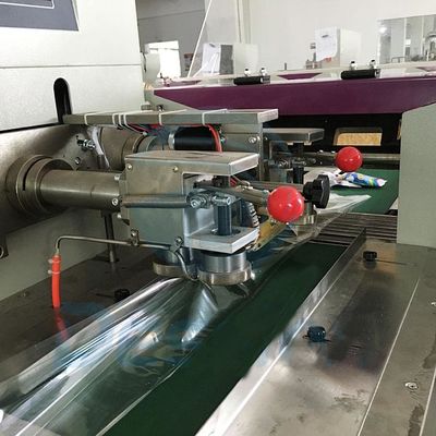 中国 家庭用品/食糧横の形態の盛り土のシール機械任意英国/中国スクリーン サプライヤー