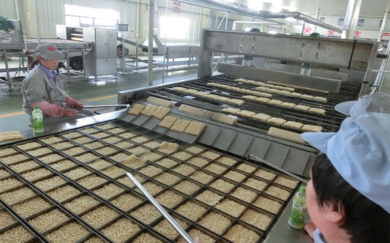 中国 即席めん類の生産ライン|機械を作る自動即席めん類 サプライヤー